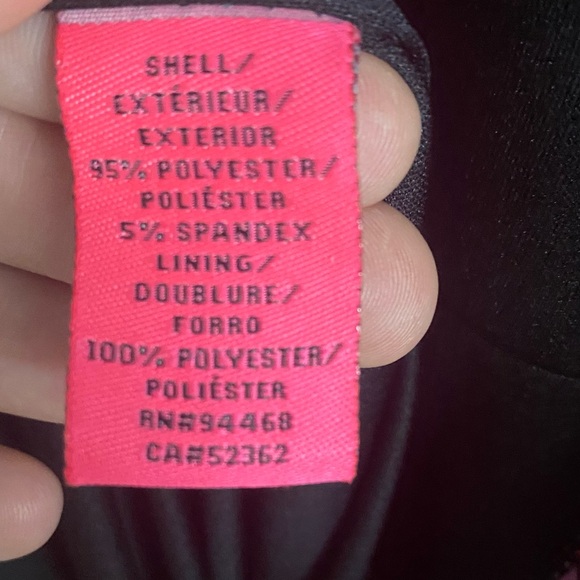 Betsey Johnson Cap Sleeve Violet Red Floral Knee Length Sheath Dress size 12 - Picture 13 of 13